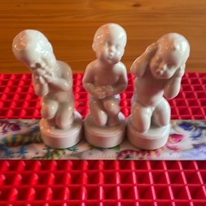 TRIO OF PORCELAIN DANISH DISTRESSED CHILDREN B&G